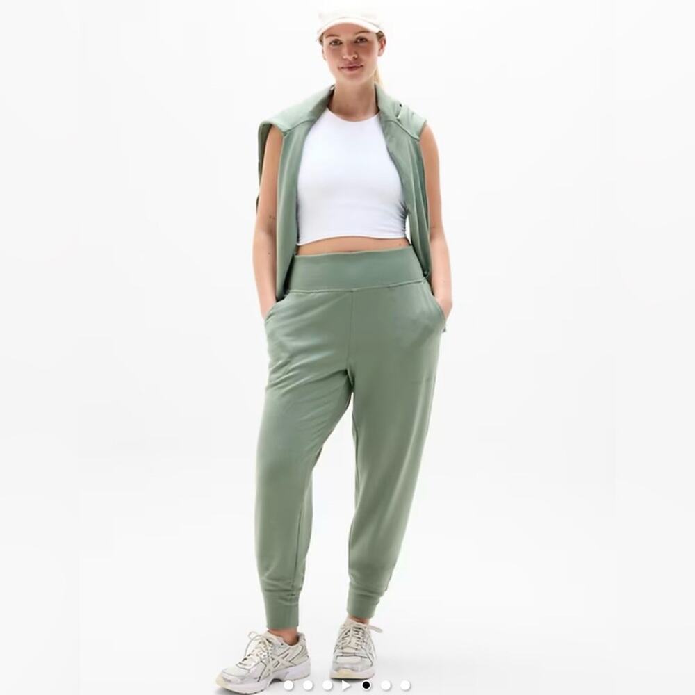 ATHLETA Coaster Luxe HighRise soft Nirvana Fabric plus size knit joggers 2X